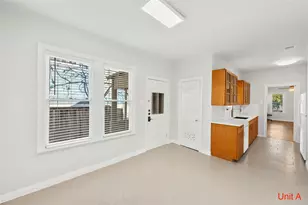 2301 W 10th St, Austin, TX 78703 - Photo 10