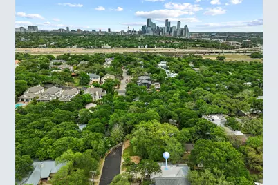 2301 W 10th Street, Austin, TX 78703 - Photo 2