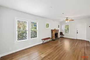 2301 W 10th St, Austin, TX 78703 - Photo 4