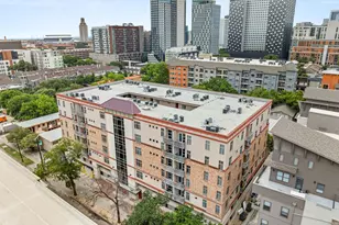 711 W 26th St, Austin, TX 78705 - Photo 2