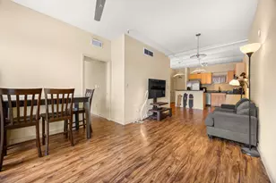 711 W 26th St, Austin, TX 78705 - Photo 14