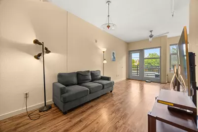 711 W 26th Street #303, Austin, TX 78705 - Photo 12