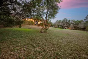 712 Furlong Dr, Austin, TX 78746 - Photo 20
