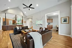 712 Furlong Dr, Austin, TX 78746 - Photo 14