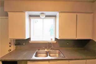 1320 Southport Dr, Austin, TX 78704 - Photo 6