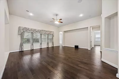 365 Arapaho Drive, Kyle, TX 78640 - Photo 2