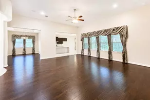 365 Arapaho Dr, Kyle, TX 78640 - Photo 8