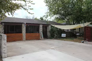 1113 Ebert Ave, Austin, TX 78721 - Photo 2