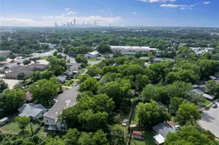 6110 Calmar Cove, Austin, TX 78721 - Photo 16