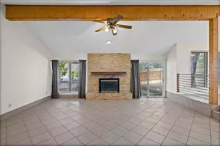 11203 Bluff Canyon Dr, Austin, TX 78754 - Photo 4