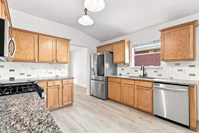2517 Vernell Way, Round Rock, TX 78664 - Photo 14