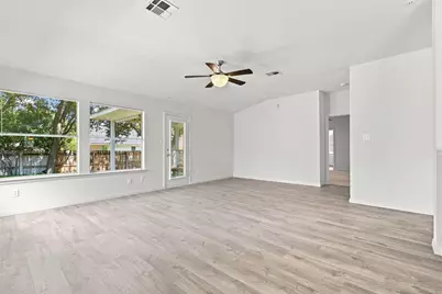 2517 Vernell Way, Round Rock, TX 78664 - Photo 10