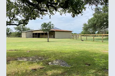 140 Oakridge Road, Georgetown, TX 78628 - Photo 16