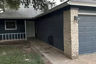 4507 Dorsett Oaks Cir, Austin, TX 78727 - Photo 2