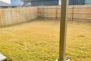 1121 Fairhaven Gtwy, Georgetown, TX 78626 - Photo 26