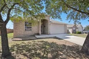 410 S Water Ln, New Braunfels, TX 78130 - Photo 2
