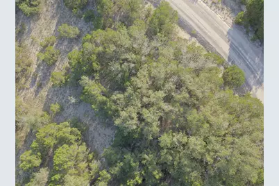 8205 Cactus Bend Cove, Lago Vista, TX 78645 - Photo 4