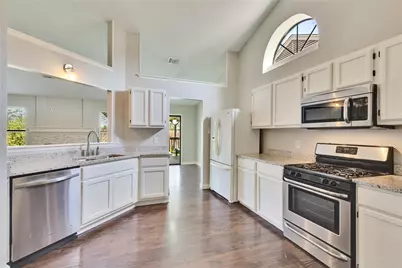 2104 Agarita Trail, Round Rock, TX 78665 - Photo 6