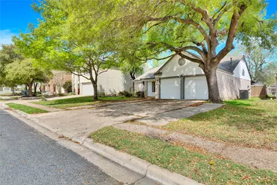 2104 Agarita Trail, Round Rock, TX 78665 - Photo 2