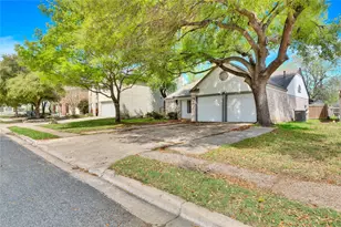 2104 Agarita Trail, Round Rock, TX 78665 - Photo 2