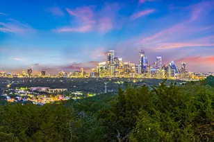 901 Terrace Mountain Dr, West Lake Hills, TX 78746 - Photo 2