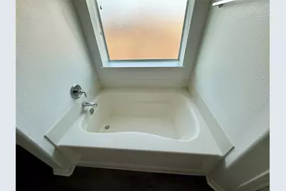 3615 Hawk View Street, Round Rock, TX 78665 - Photo 14