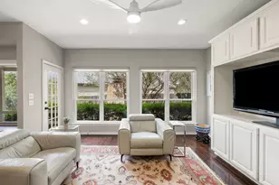 206 Phlox Dr, Lakeway, TX 78734 - Photo 8