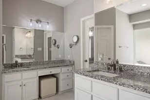 206 Phlox Dr, Lakeway, TX 78734 - Photo 22