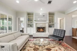 206 Phlox Dr, Lakeway, TX 78734 - Photo 6