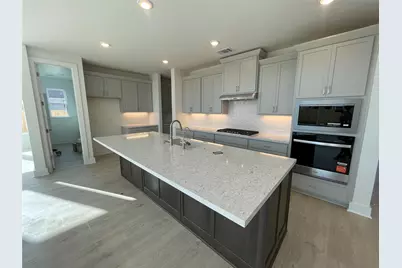 17313 Lisa Samuels Drive, Pflugerville, TX 78660 - Photo 10