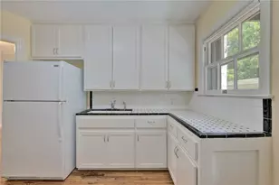 2102 Enfield Rd, Austin, TX 78703 - Photo 10