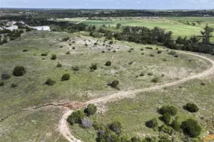 000 John Deere Rd, Burnet, TX 78611 - Photo 20