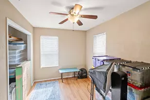 1011 Chesapeake Dr, Austin, TX 78758 - Photo 20