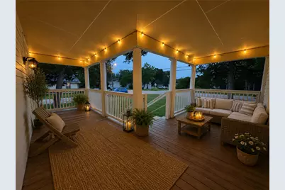 401 Shaw Street, Taylor, TX 76574 - Photo 2