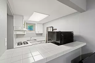 7808 Watson St, Austin, TX 78757 - Photo 8