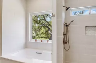 14900 Crosscreek Dr, Austin, TX 78737 - Photo 36