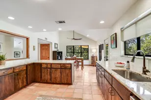 14900 Crosscreek Dr, Austin, TX 78737 - Photo 10