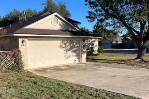 1103 Deepwoods Trail, Leander, TX 78641 - Photo 2