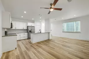 18800 Hogan Cir, Leander, TX 78645 - Photo 8
