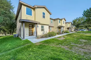 18800 Hogan Cir, Leander, TX 78645 - Photo 2
