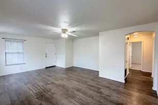 612 Elizabeth Ln, Bastrop, TX 78602 - Photo 6