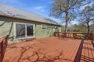 123 Meadowood Dr, Elgin, TX 78621 - Photo 30
