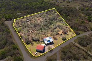 123 Meadowood Dr, Elgin, TX 78621 - Photo 34