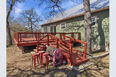 123 Meadowood Drive, Elgin, TX 78621 - Photo 32