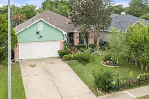 5403 Lark Creek Dr, Austin, TX 78744 - Photo 2