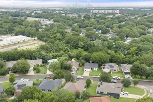 5403 Lark Creek Dr, Austin, TX 78744 - Photo 4