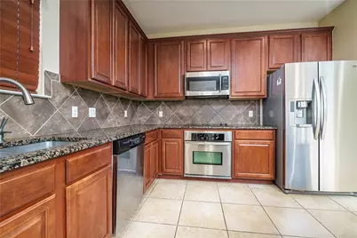 413 Kissing Oak Drive, Austin, TX 78748 - Photo 4