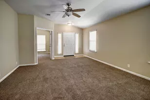 319 Wildcat Dr, Bastrop, TX 78602 - Photo 8