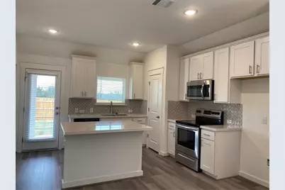 652 Pheasant Hill Lane, Georgetown, TX 78628 - Photo 6