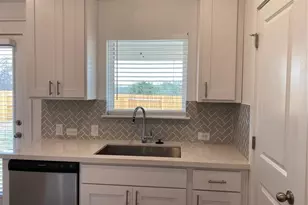 652 Pheasant Hill Ln, Georgetown, TX 78628 - Photo 8